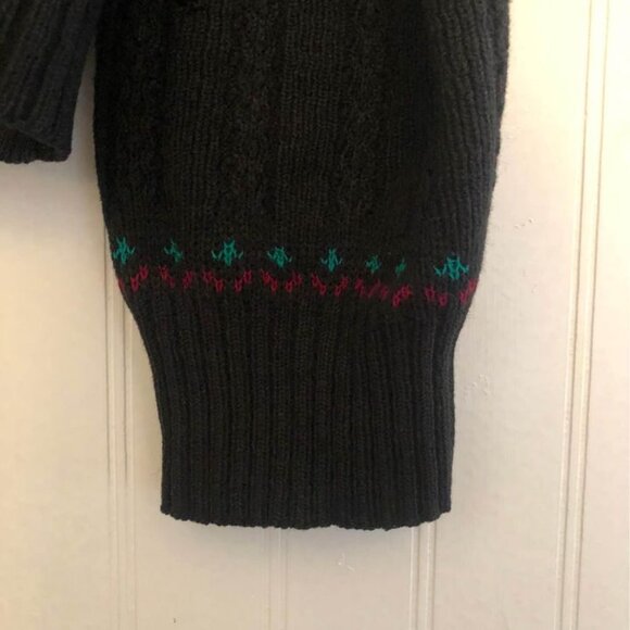 rob winter sweater, holiday sweater, rob winter snowflake sweater, Mens Sweater - Picture 4 of 7